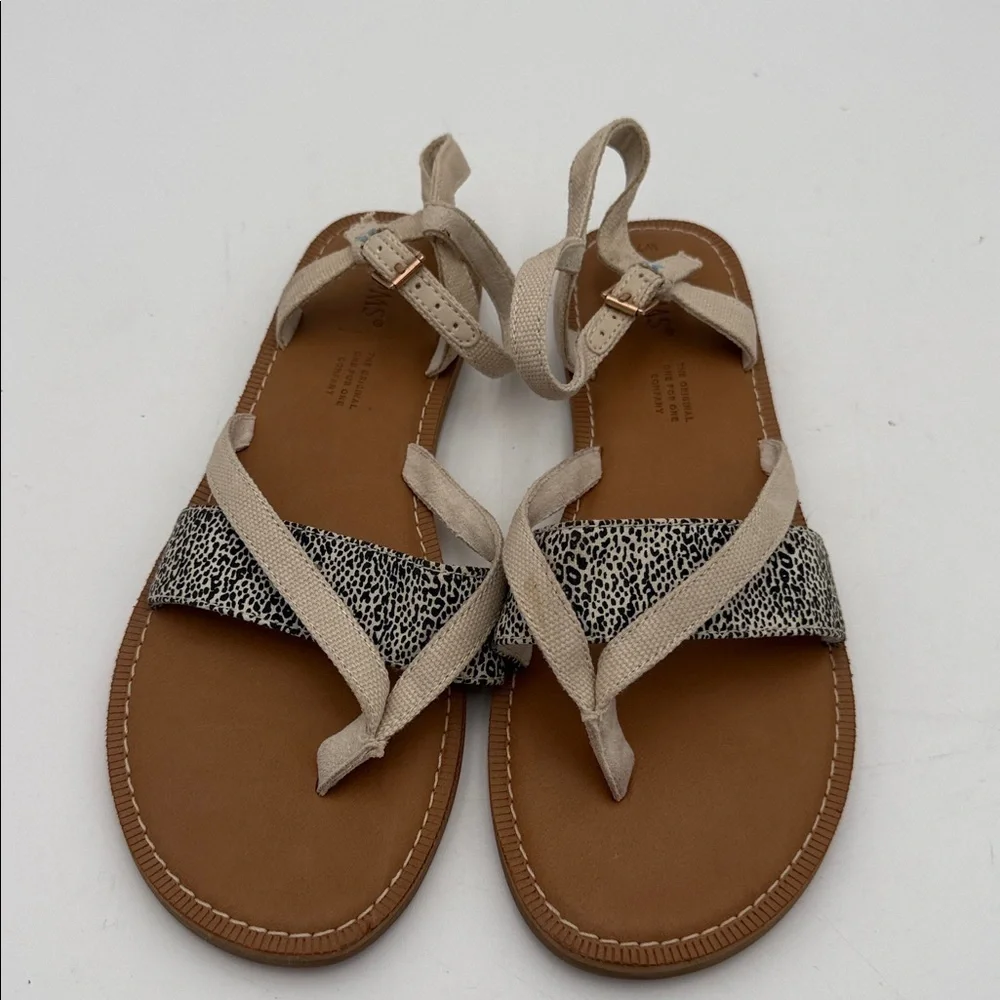 Toms Lexie Stylish Beige Black Women Sandals 7 canvas leather casual vacation